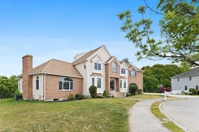15 Birch Pond Dr 1