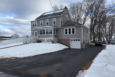 58 Ashley Rd #2