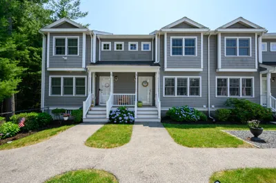 32 Great Cedar Dr #32 1