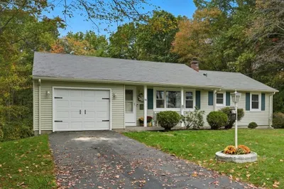 88 Turners Falls Rd