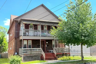 71 Hill St 1