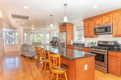 383 Hyde Park Ave #2