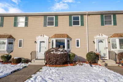 55 Pleasant Street #3