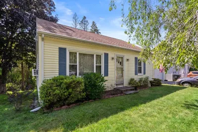 39 Dudley Hill Rd 1