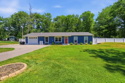 36 Monroe Rd 1