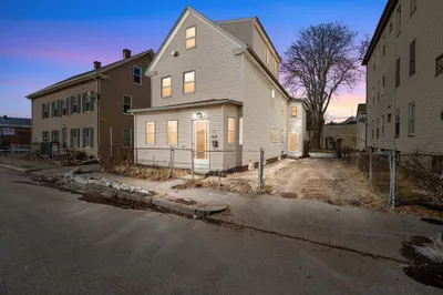 14 Ellsworth St 1