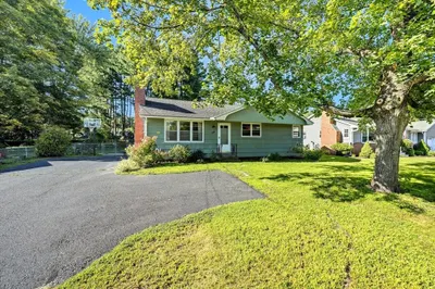 269 Ryan Rd 1