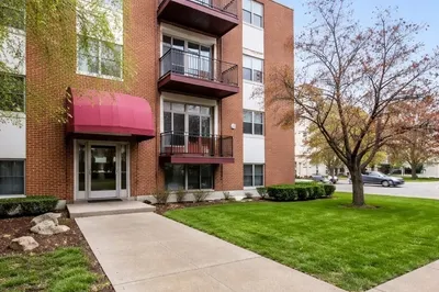 800 Hyde Park Ave #3 1