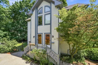 42 Lewis Ave #42 1