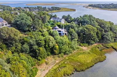 45 Mill Pond Rd 1