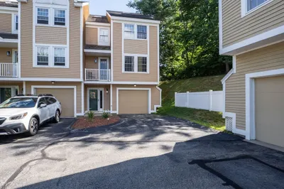 7 Village Way #7 1