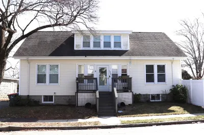120 Willow St 1