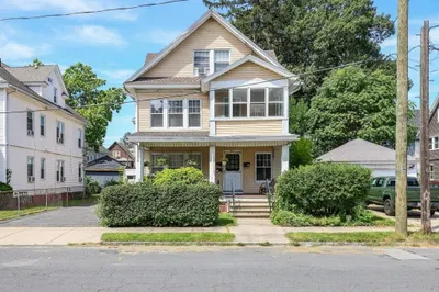 12 Prescott St 1