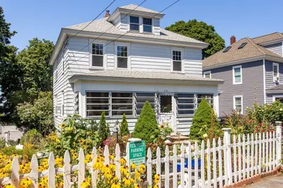 242 Beacon St 1
