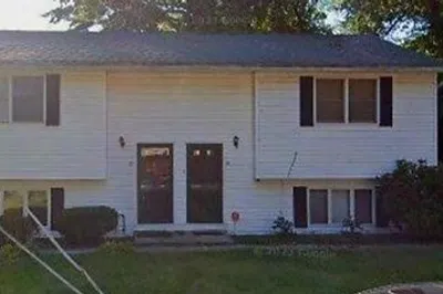 86 Albert Ave 1