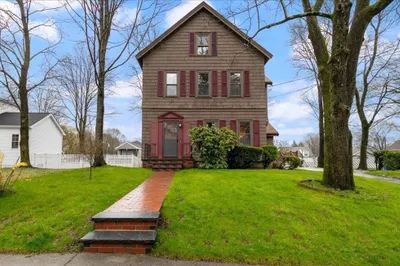 76 Village Street 1