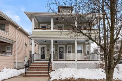 56 Woodrow Ave #2