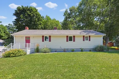 71 Carpenter Rd 1