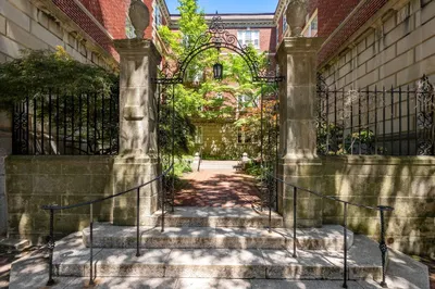 4 Washington Avenue #5 1