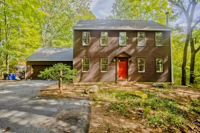 217 Inverness Ln 1