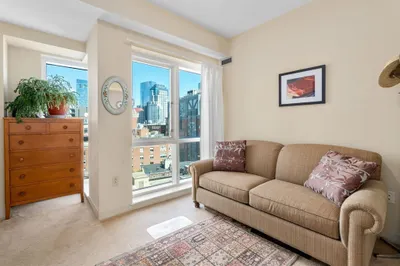 1 Nassau St #1103 1