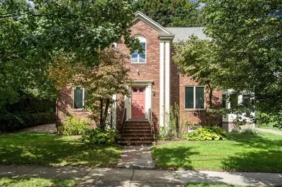 75 Somerset Rd 1
