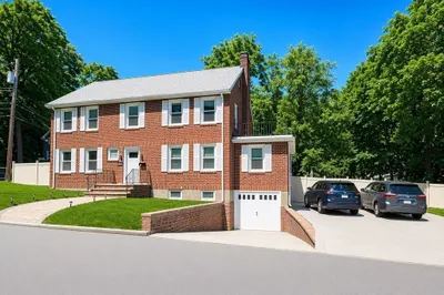 82 Arlmont St #82 1