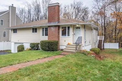 27 Brewster Road 1