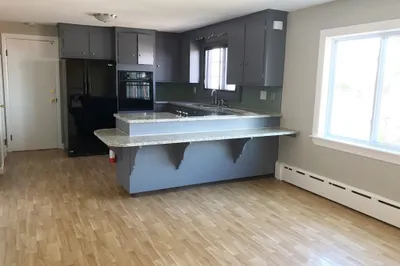 10 Willis Ave #1