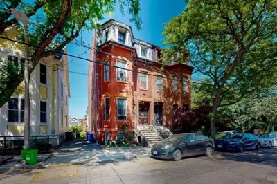 10 Millmont St 1