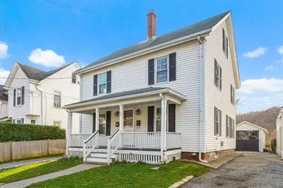 62 Thomas St