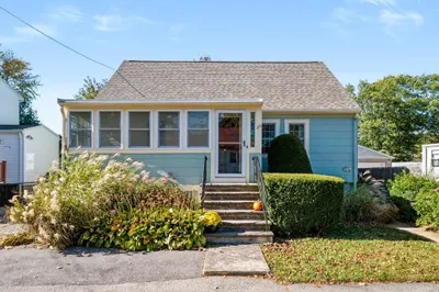 25 Hillcrest Ave 1