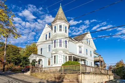 9 Mount Vernon St #3 1