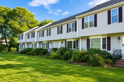 34 Old Plymouth St #34 1