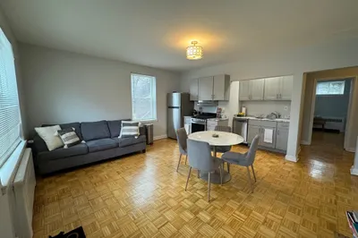 42 Dean Rd #T2