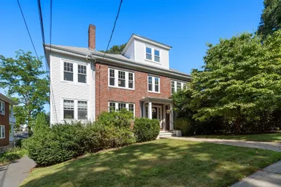 7 Holland Street #1