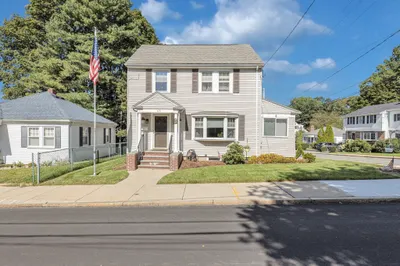 45 Hemlock Rd 1