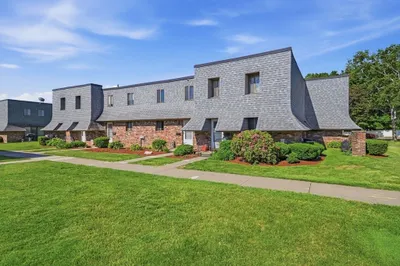 117 Beekman Drive #117 1