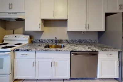 51 Colborne Rd #4