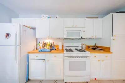 404 Putnam Avenue #2