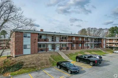 8 Lake View Gardens #6 1