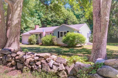 152 Lower Hampden Rd 1