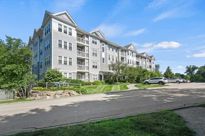 13 Morgan Drive #308 1