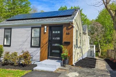 44 Vernon St 1
