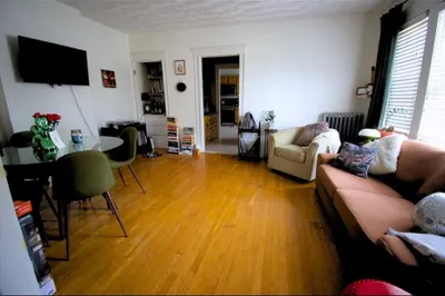 12 Spring St #4