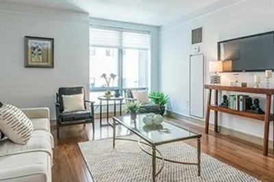 3 Avery Street #602