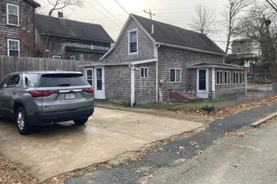 31 E Central Ave 1