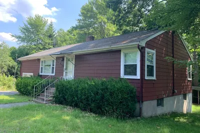 379 Dedham Ave
