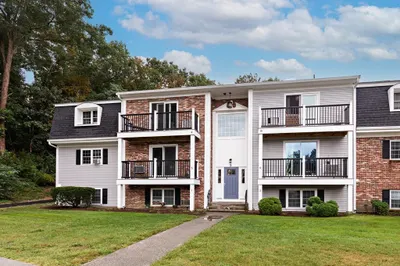 5 Chapel Hill Dr #5 1
