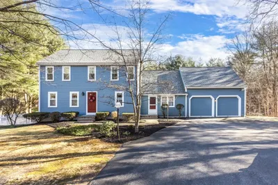 215 Forest St 1